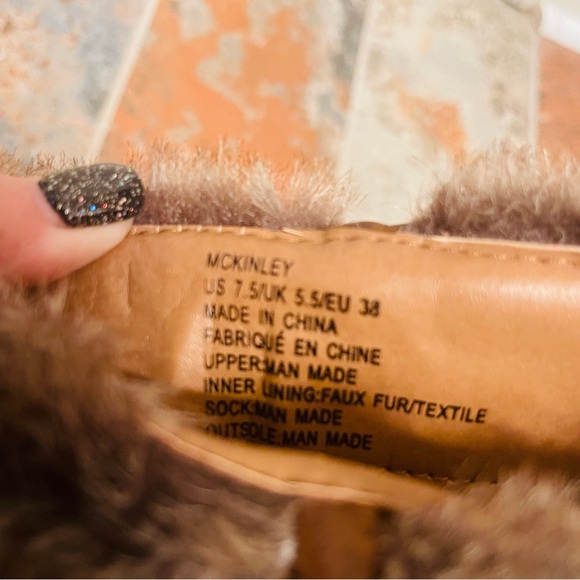 👢NWOB! Fabulous JustFab Fur Topped, Buckle Accents, & Sturdy Heels Ankle Boots! - Picture 12 of 13